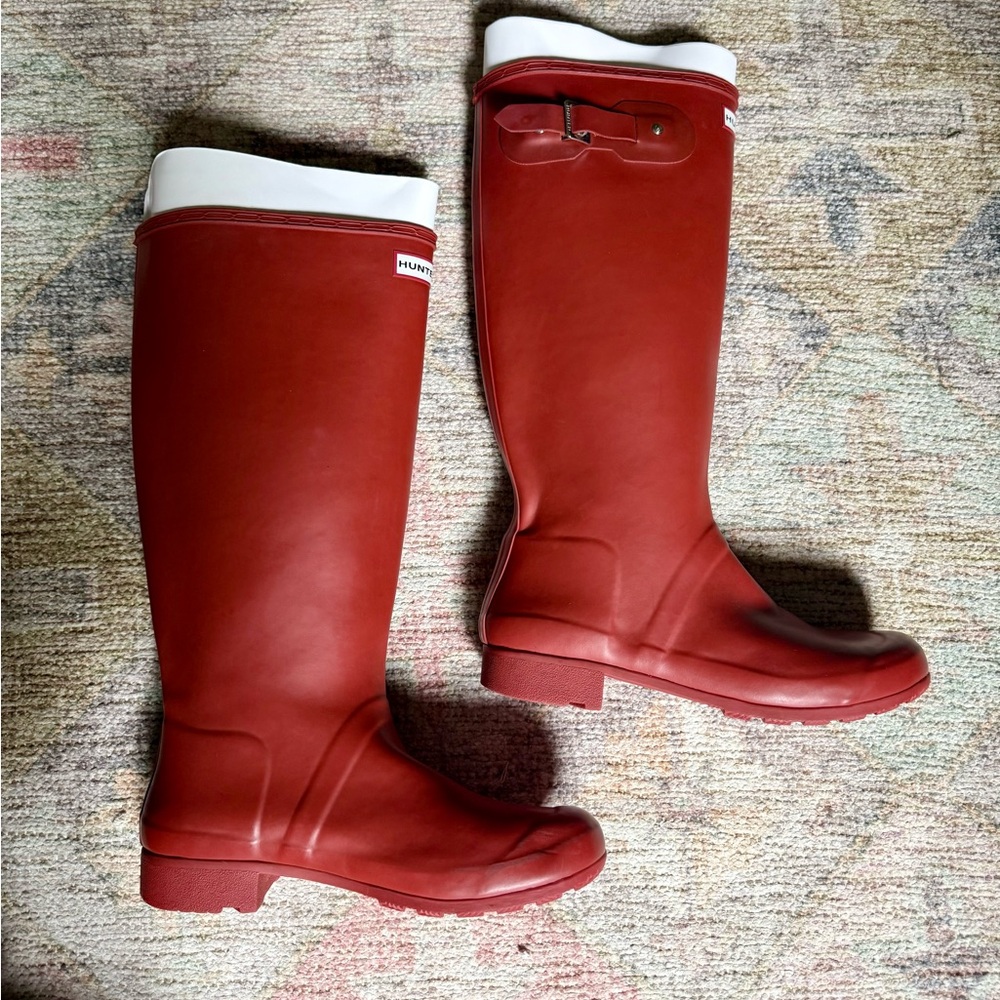 Hunter Classic Red Rubber Boots